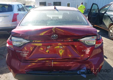 2025 Toyota Corolla Le z USA, uszkodzony, nr VIN 5YFB4MDEXSP262286